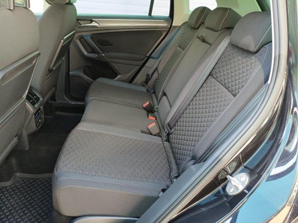 Volkswagen Tiguan II с пробегом 2018 года, цена 2 199 000 рублей, 155359 км, внедорожник, Автокод Объявления