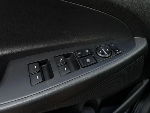 Hyundai Tucson III Рестайлинг с пробегом 2018 года, цена 1 969 000 рублей, 121000 км, внедорожник, Автокод Объявления
