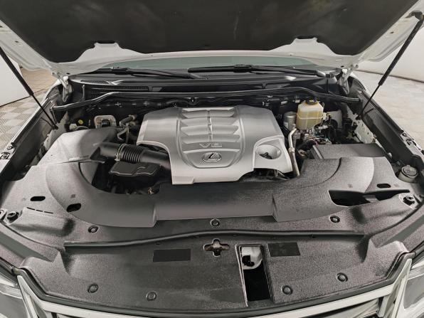 Lexus LX III Рестайлинг 2 с пробегом 2020 года, цена 9 449 000 рублей, 67074 км, внедорожник, Автокод Объявления
