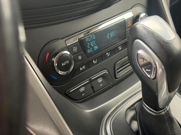 Ford Kuga II с пробегом 2015 года, цена 1 299 900 рублей, 114000 км, внедорожник, Автокод Объявления