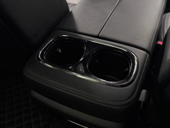 GAC M8 с пробегом 2024 года, цена 4 100 000 рублей, 57727 км, минивэн, Автокод Объявления