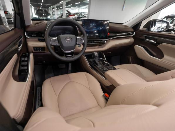 Toyota Highlander IV (XU70) с пробегом 2026 года, цена 5 700 000 рублей, 14 км, внедорожник, Автокод Объявления