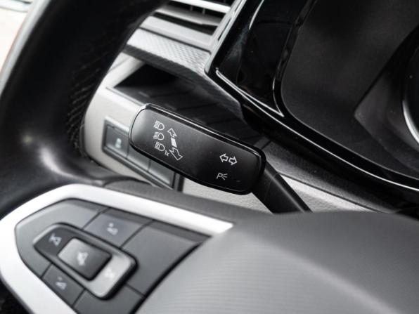 Volkswagen Caravelle T6 Рестайлинг с пробегом 2020 года, цена 4 990 000 рублей, 72395 км, минивэн, Автокод Объявления