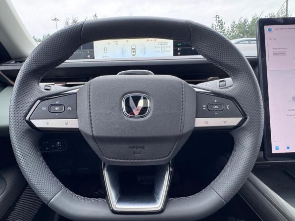 Changan Lamore с пробегом 2024 года, цена 2 150 000 рублей, 26006 км, седан, Автокод Объявления