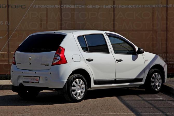 Renault Sandero I с пробегом 2013 года, цена 688 200 рублей, 127825 км, хэтчбек, Автокод Объявления