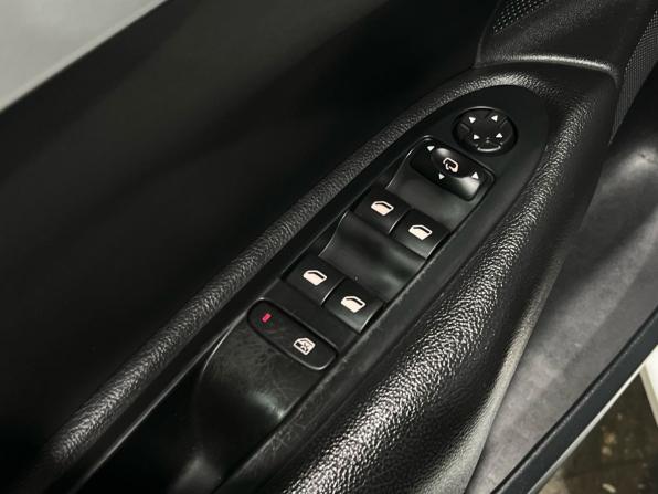 Citroen C4 II с пробегом 2014 года, цена 570 000 рублей, 134113 км, седан, Автокод Объявления
