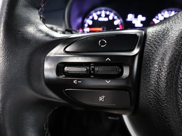 Kia Rio IV с пробегом 2020 года, цена 1 600 000 рублей, 80159 км, седан, Автокод Объявления