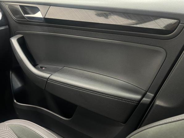 Volkswagen Polo VI с пробегом 2021 года, цена 1 850 000 рублей, 94282 км, лифтбек, Автокод Объявления