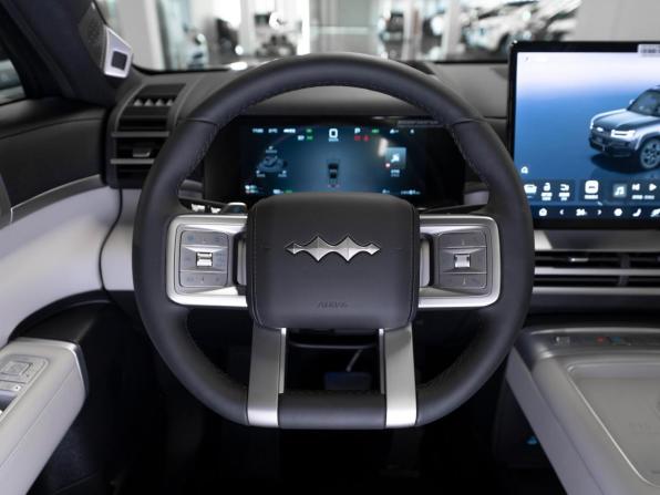 BYD FangChengBao Titanium 7 с пробегом 2025 года, цена 5 710 000 рублей, 50 км, внедорожник, Автокод Объявления