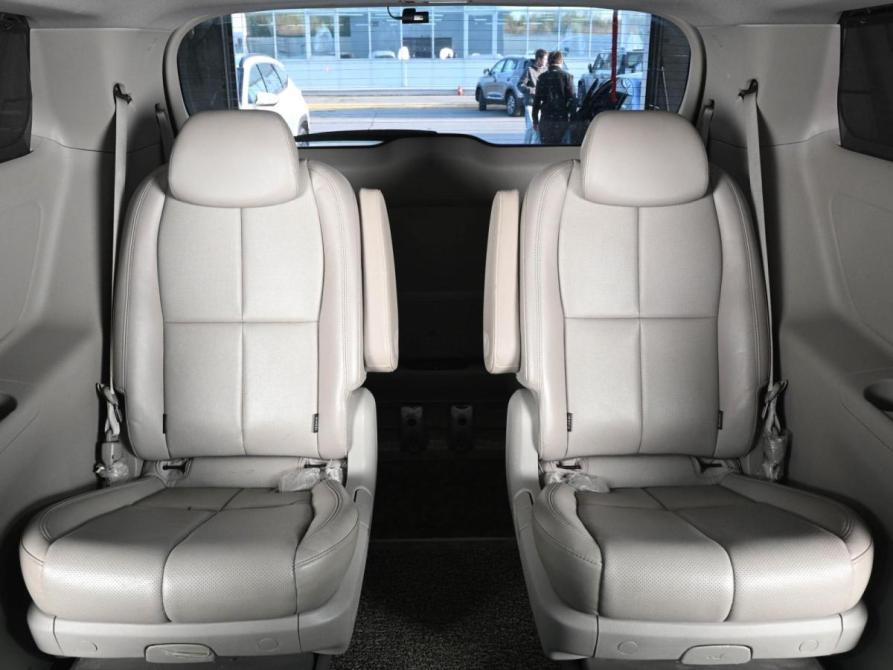 Kia Carnival III Ростов-на-Дону  - изображение 11