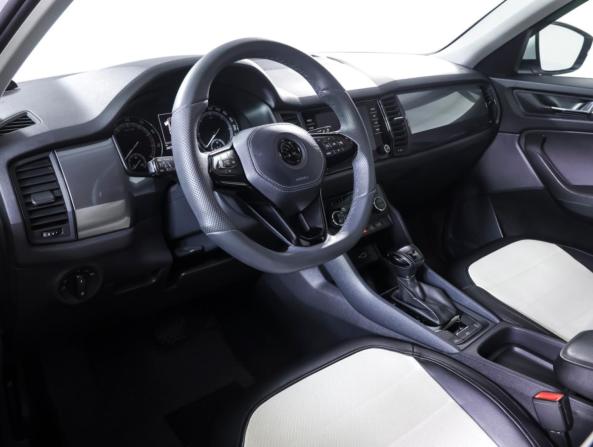 Skoda Kodiaq I с пробегом 2018 года, цена 1 790 000 рублей, 247712 км, внедорожник, Автокод Объявления