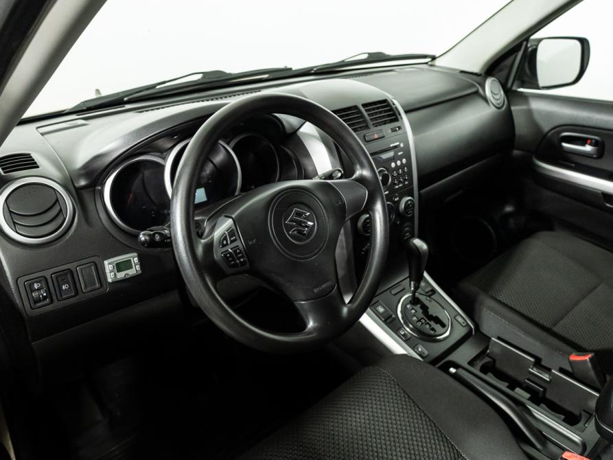 Suzuki Grand Vitara II Рестайлинг Санкт-Петербург  - изображение 11