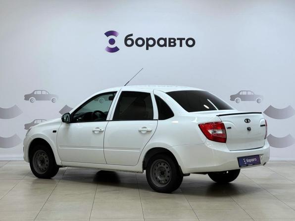 Lada (ВАЗ) Granta I с пробегом 2015 года, цена 440 000 рублей, 188502 км, седан, Автокод Объявления