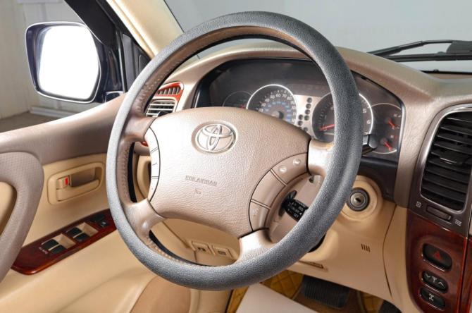 Toyota Land Cruiser 100 Series Рестайлинг 1 с пробегом 2004 года, цена 1 629 000 рублей, 400000 км, внедорожник, Автокод Объявления