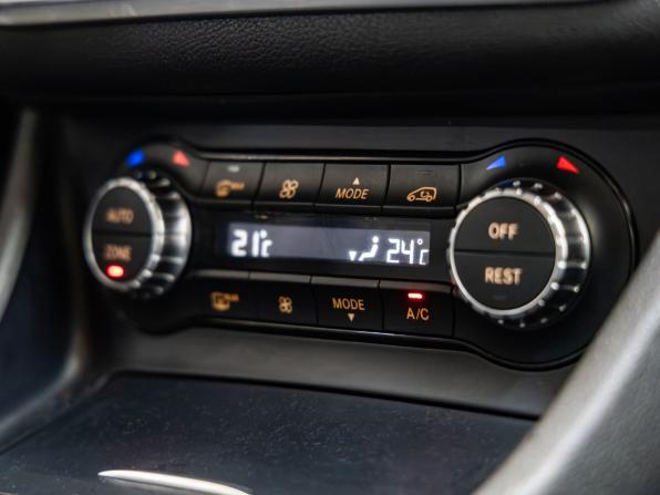 Mercedes-Benz CLA I (C117 X117) с пробегом 2015 года, цена 1 788 000 рублей, 114294 км, седан, Автокод Объявления