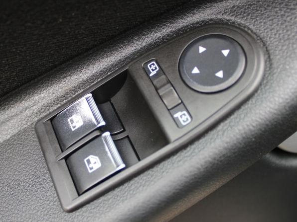 Lada (ВАЗ) Granta I с пробегом 2018 года, цена 319 000 рублей, 388195 км, лифтбек, Автокод Объявления