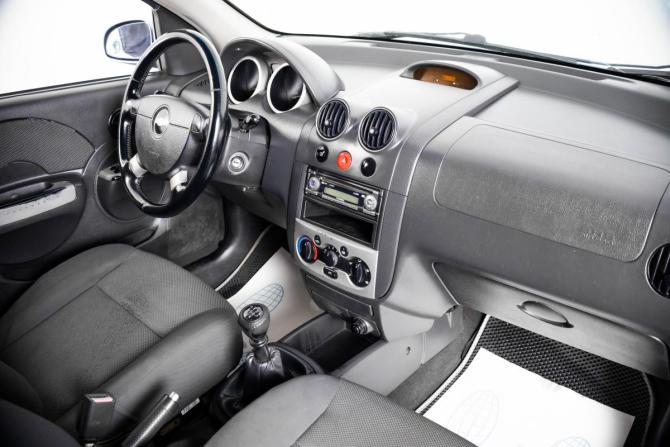 Chevrolet Aveo I с пробегом 2006 года, цена 379 000 рублей, 179600 км, хэтчбек, Автокод Объявления