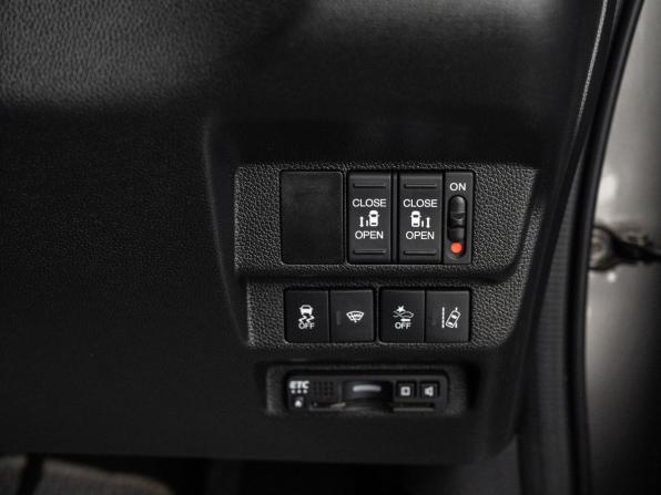 Honda Freed II Рестайлинг с пробегом 2020 года, цена 1 570 000 рублей, 57673 км, компактвэн, Автокод Объявления