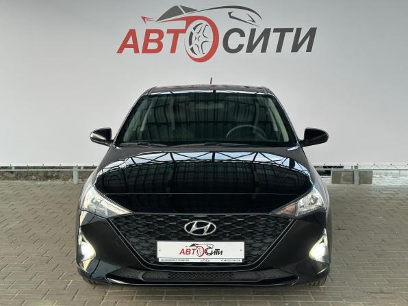 Hyundai Solaris II Рестайлинг с пробегом 2021 года, цена 1 472 000 рублей, 112000 км, седан, Автокод Объявления