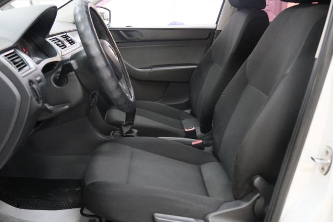 Skoda Rapid I с пробегом 2014 года, цена 729 000 рублей, 193222 км, лифтбек, Автокод Объявления