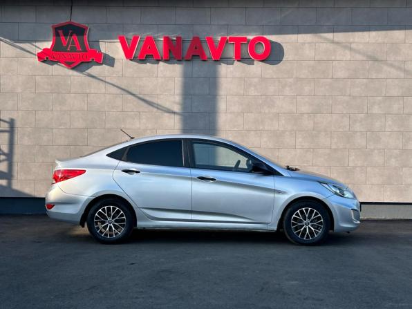 Hyundai Solaris I с пробегом 2012 года, цена 820 000 рублей, 164807 км, седан, Автокод Объявления