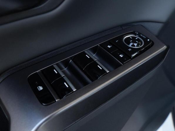 Toyota RAV4 VI (XA60) с пробегом 2025 года, цена 4 290 000 рублей, 18 км, внедорожник, Автокод Объявления