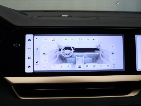 Geely Monjaro I с пробегом 2024 года, цена 3 400 000 рублей, 44231 км, внедорожник, Автокод Объявления