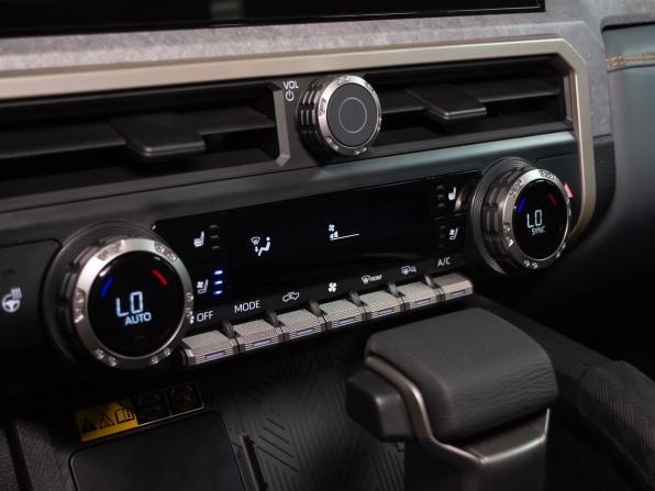 Toyota Tacoma IV с пробегом 2026 года, цена 11 199 000 рублей, 35 км, offers.body_type.unknown, Автокод Объявления