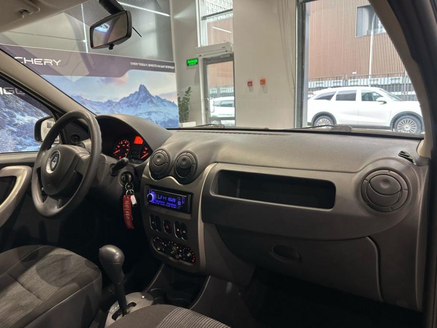 Renault Logan I Рестайлинг Москва  - изображение 10