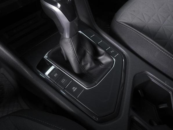 Volkswagen Tiguan II Рестайлинг с пробегом 2020 года, цена 2 849 000 рублей, 55880 км, внедорожник, Автокод Объявления