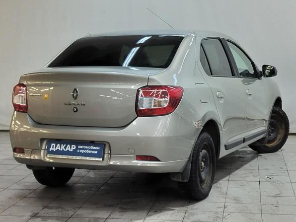 Renault Logan II с пробегом 2017 года, цена 860 000 рублей, 60200 км, седан, Автокод Объявления
