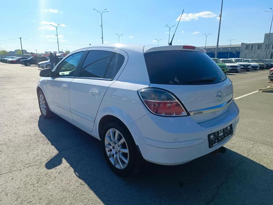 Opel Astra H Рестайлинг Тюмень  - изображение 5