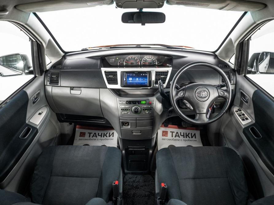 Toyota Voxy I (R60) Иркутск  - изображение 9