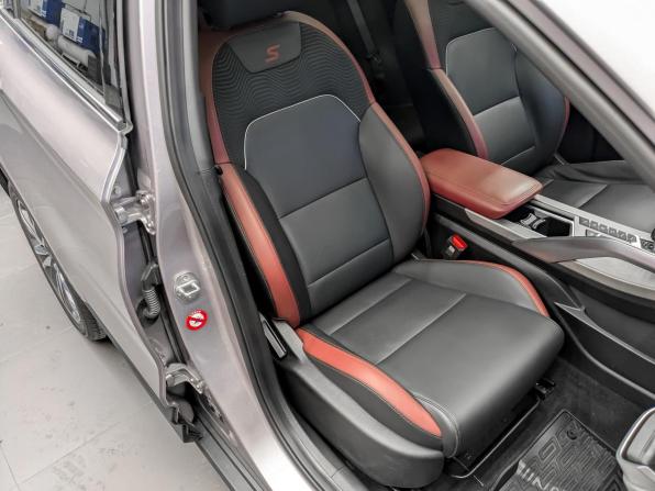 Geely Coolray I с пробегом 2023 года, цена 1 799 000 рублей, 45651 км, внедорожник, Автокод Объявления