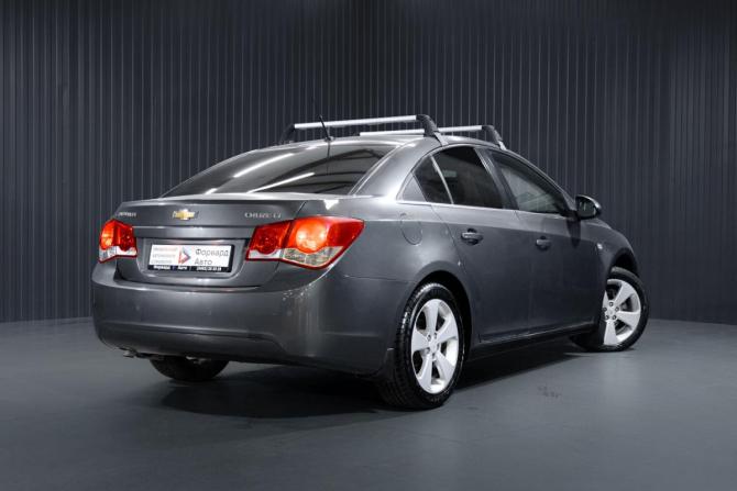 Chevrolet Cruze I с пробегом 2010 года, цена 650 000 рублей, 236182 км, седан, Автокод Объявления