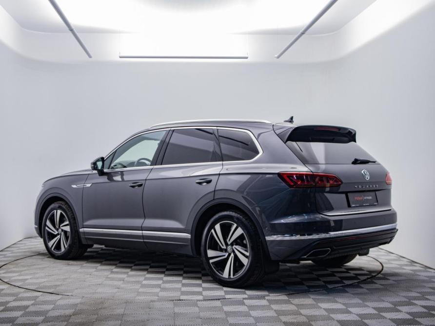Volkswagen Touareg III Москва  - изображение 7