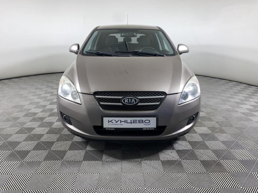Kia Ceed I Москва  - изображение 2