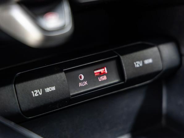 Kia Rio IV с пробегом 2019 года, цена 1 458 000 рублей, 73791 км, хэтчбек, Автокод Объявления