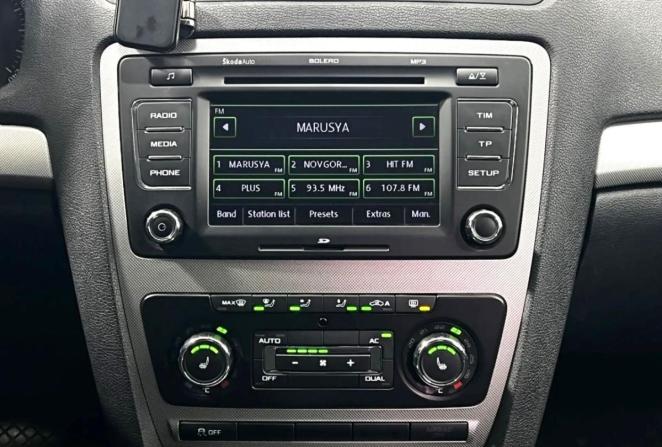 Skoda Octavia II (A5) Рестайлинг с пробегом 2010 года, цена 750 000 рублей, 267748 км, универсал, Автокод Объявления