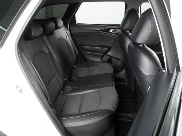 Kia Ceed III с пробегом 2019 года, цена 1 650 000 рублей, 199363 км, универсал, Автокод Объявления