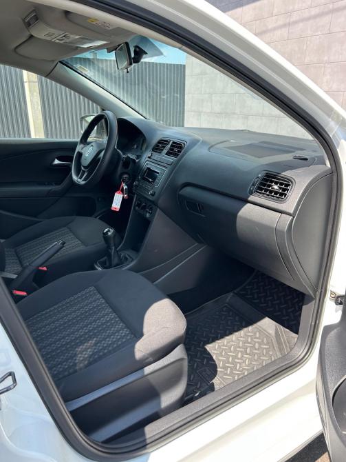 Volkswagen Polo V Рестайлинг Альметьевск  - изображение 12