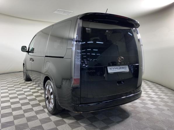 Hyundai Staria I с пробегом 2022 года, цена 4 450 000 рублей, 94521 км, минивэн, Автокод Объявления