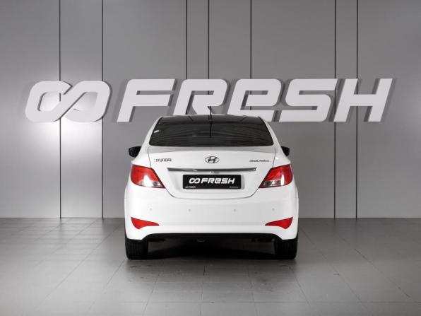Hyundai Solaris I Рестайлинг с пробегом 2015 года, цена 1 065 000 рублей, 217179 км, седан, Автокод Объявления