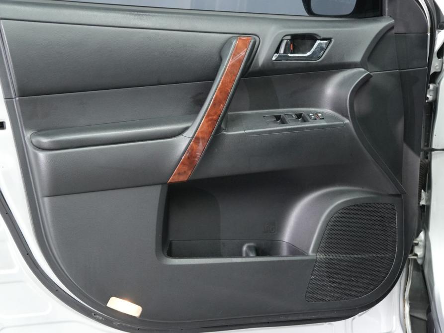 Toyota Highlander II (XU40) Рестайлинг Новосибирск  - изображение 18