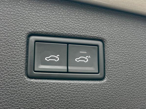 Volkswagen Tiguan II Рестайлинг с пробегом 2021 года, цена 2 270 000 рублей, 55300 км, внедорожник, Автокод Объявления