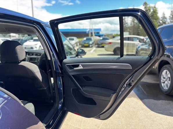 Volkswagen Golf VII с пробегом 2013 года, цена 960 000 рублей, 222000 км, хэтчбек, Автокод Объявления
