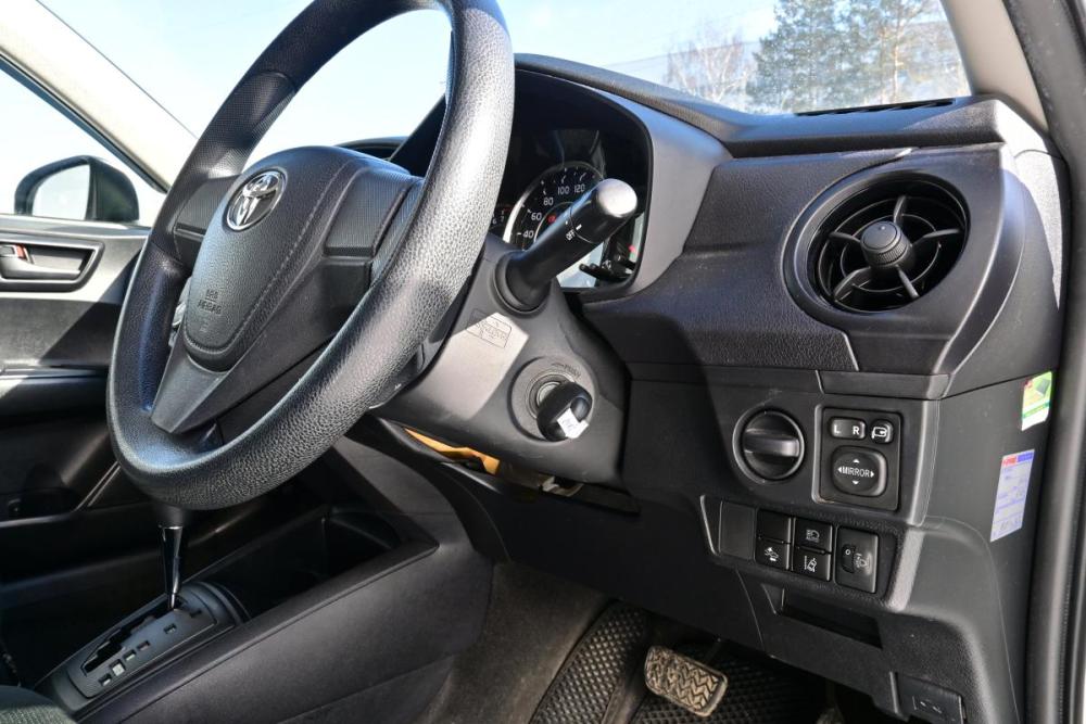 Toyota Corolla XI (E160 E170) Рестайлинг 2 Екатеринбург  - изображение 12