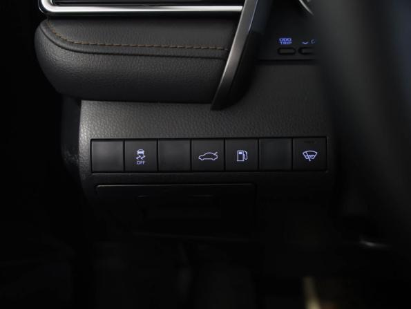Toyota Camry VIII (XV70) с пробегом 2019 года, цена 2 129 000 рублей, 158960 км, седан, Автокод Объявления
