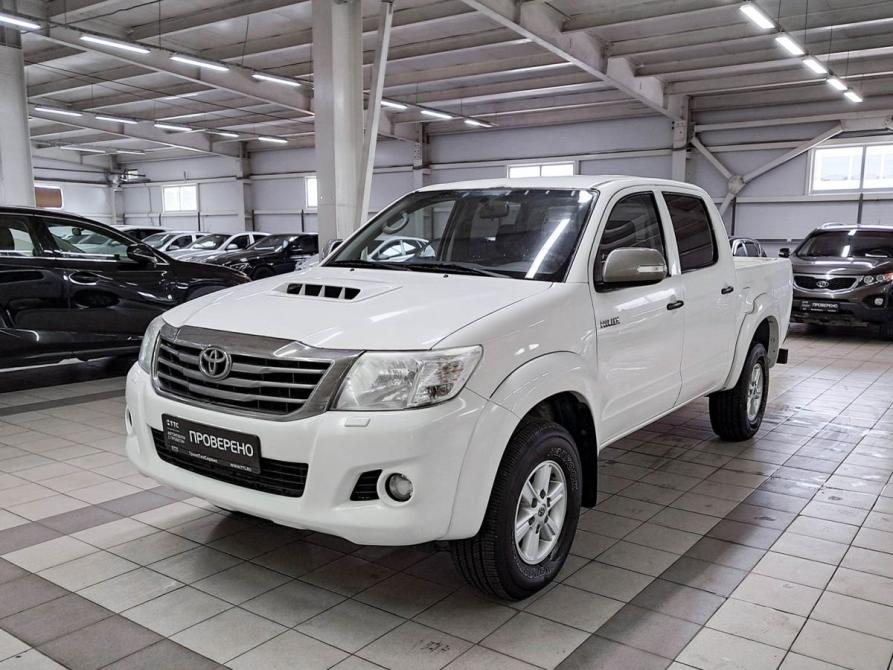 Toyota Hilux VII Рестайлинг Набережные Челны  - изображение 1