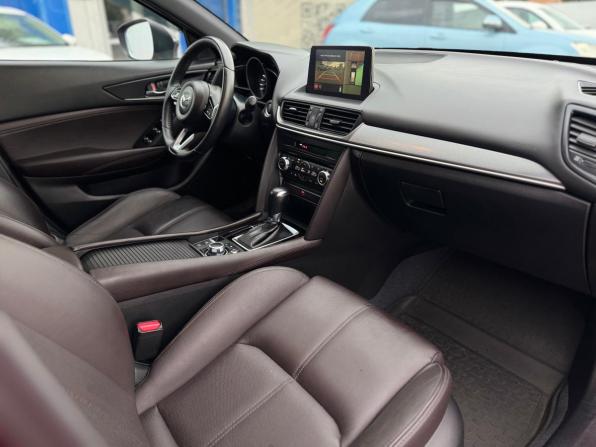 Mazda CX-4 I Рестайлинг с пробегом 2023 года, цена 2 675 000 рублей, 37700 км, внедорожник, Автокод Объявления